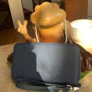 💚 ThirtyOne All About the Benjamin’s Wallet & Wristlet